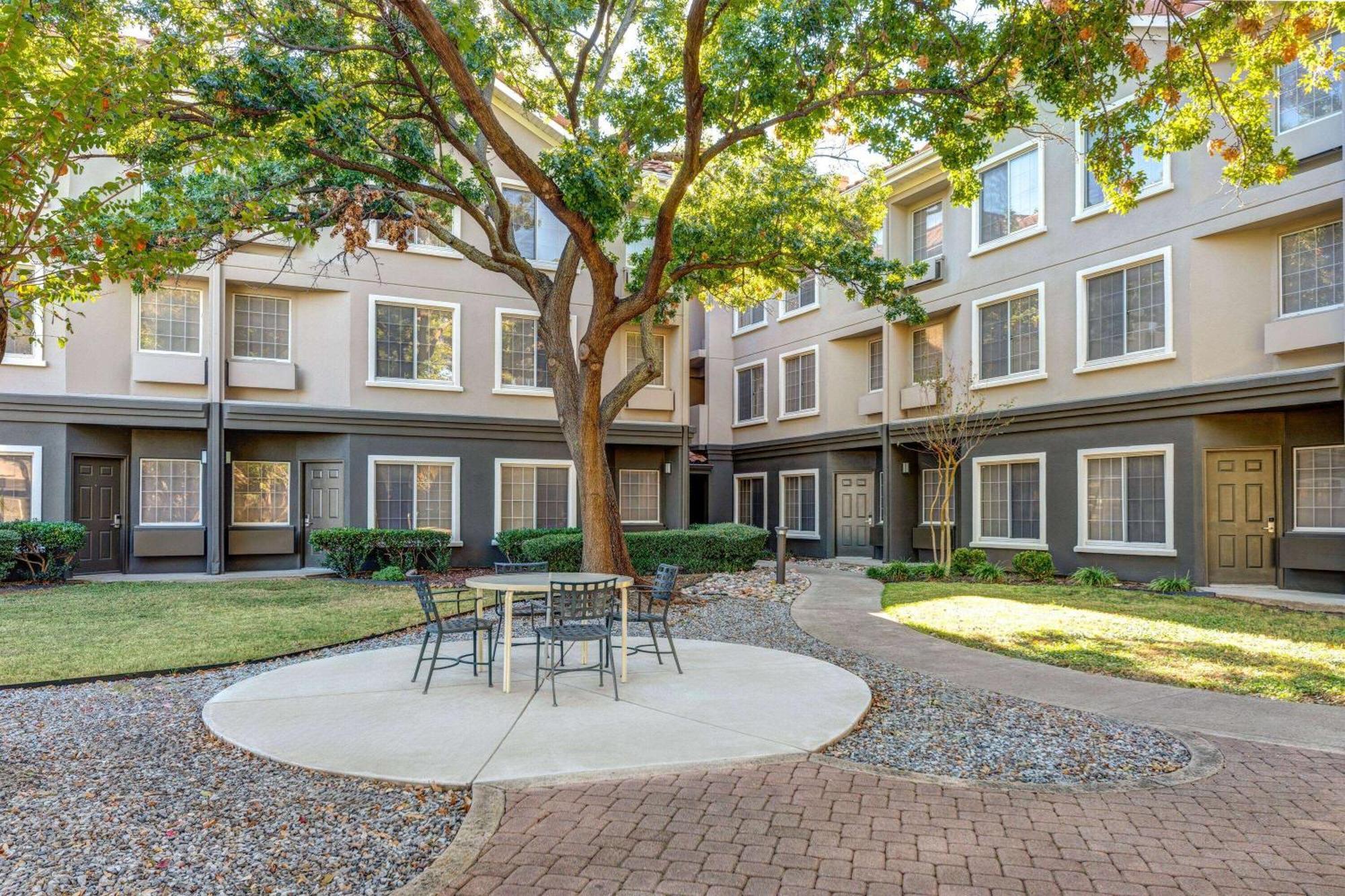 La Quinta By Wyndham Dallas Dfw Airport North Irving Zewnętrze zdjęcie